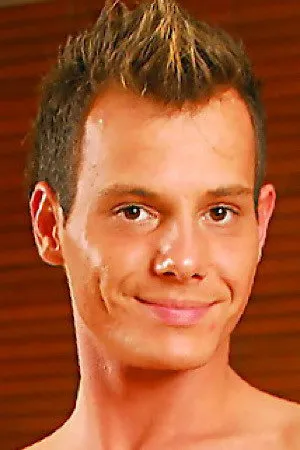 Vic Degaie