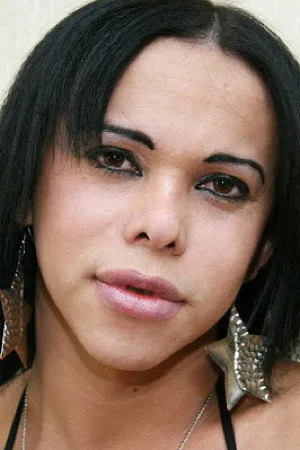 Lara Pavaneli