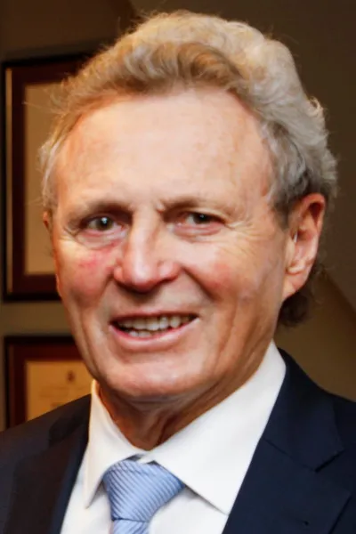 Paul Henderson