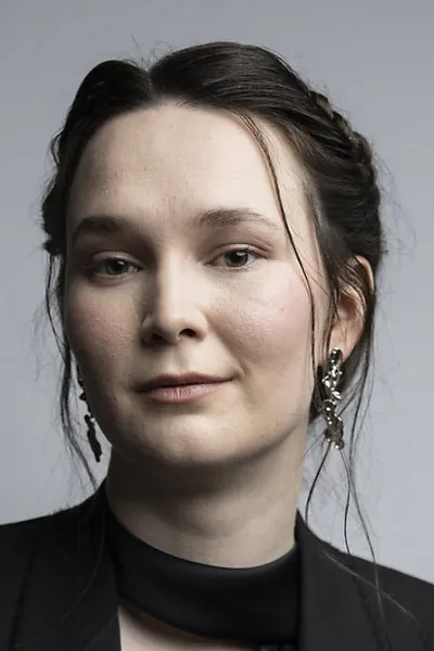 Zoë Më