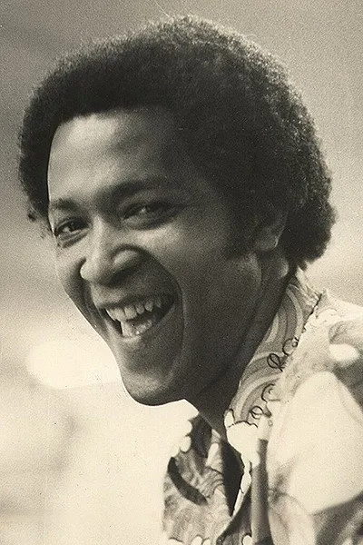 Roberto Ribeiro