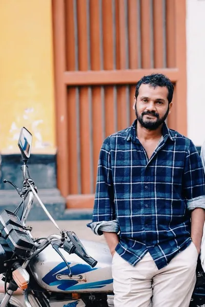 Rubel Anush