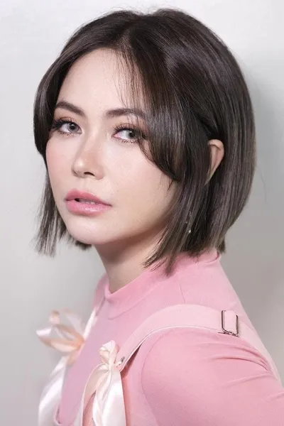 Yeng Constantino