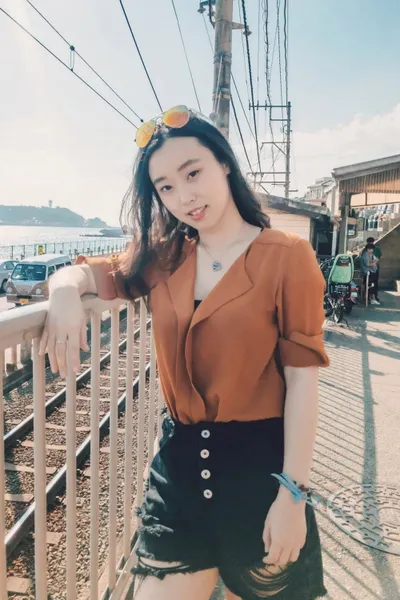 王雯静