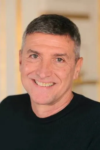 Aladár Laklóth