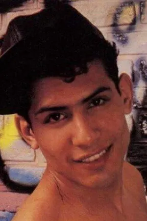 Romeo Castillo