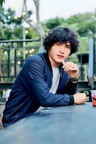 Philips Chow