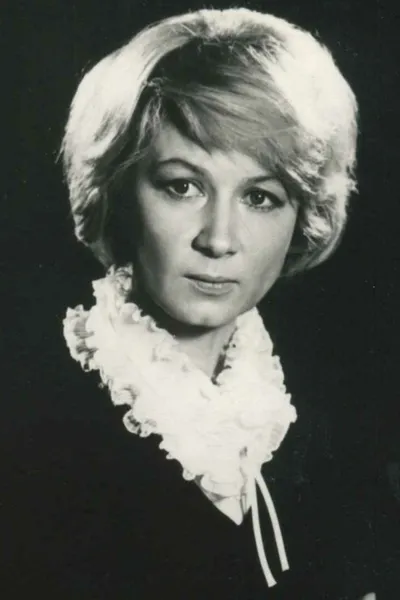 Alla Demidova