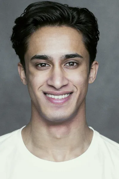 Elijah Khan