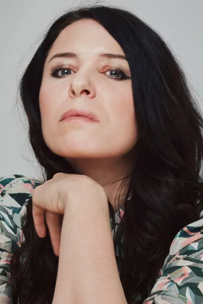 Kira Skov