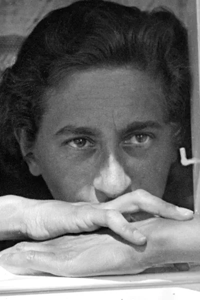 Weaving Anni Albers