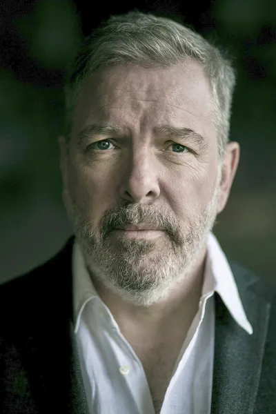 Lloyd Hutchinson