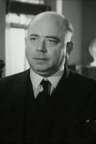 Lloyd Pearson