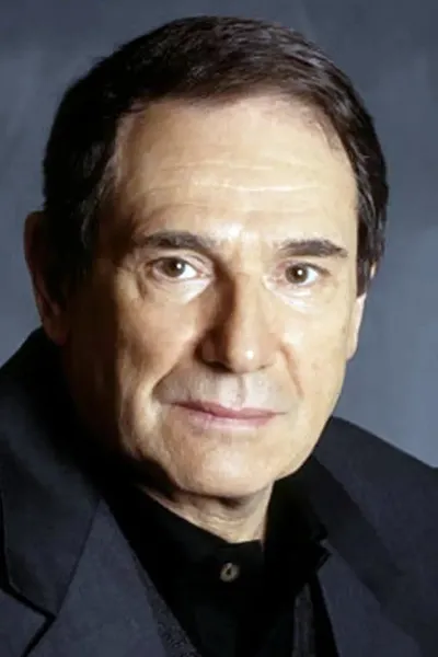 Robert Hossein