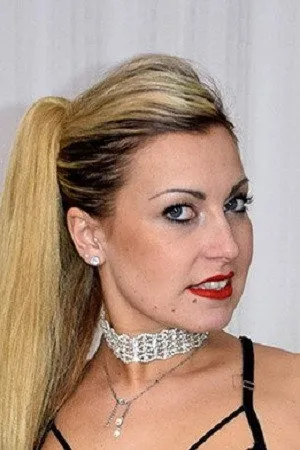 Andrea Djoly