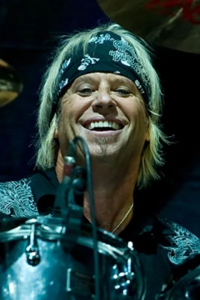 Bobby Blotzer