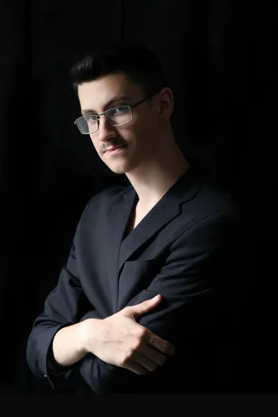 Adam Oros