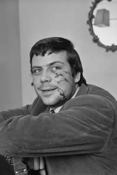 The Real Oliver Reed