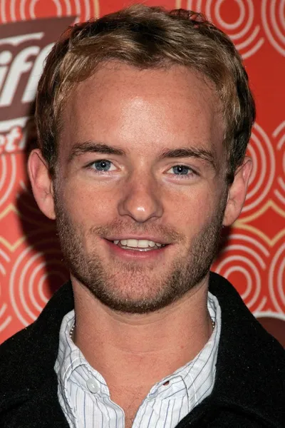 Christopher Masterson