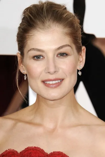 Rosamund Pike