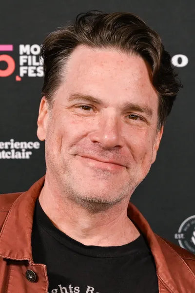 Mark Podijil