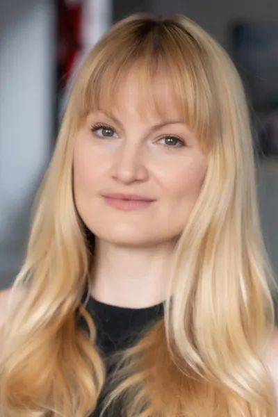 Eleanor Lawrence