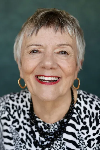 Annette Holland