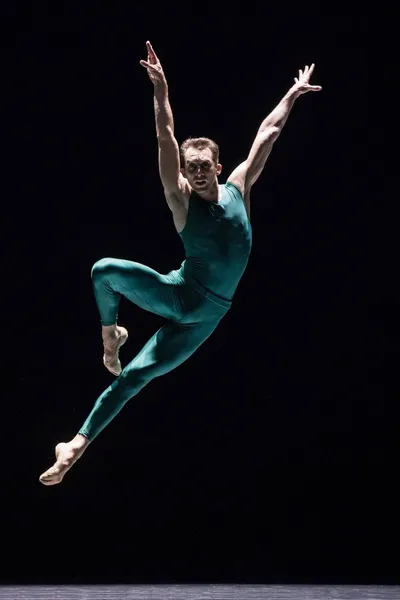 Philip Currell