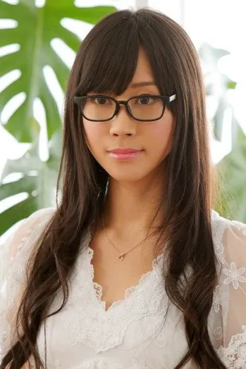 Ena Uemura