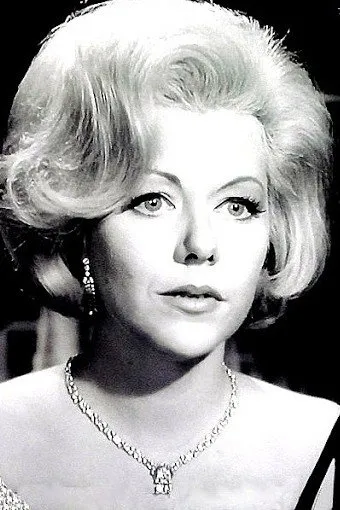 Christine Fabréga
