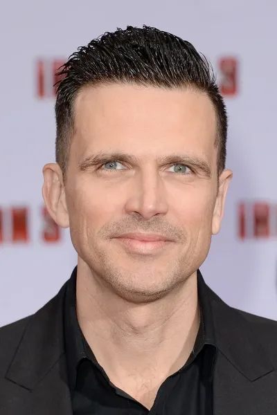Ashley Hamilton