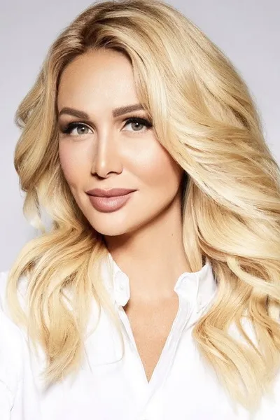 Viktoriya Lopyryova