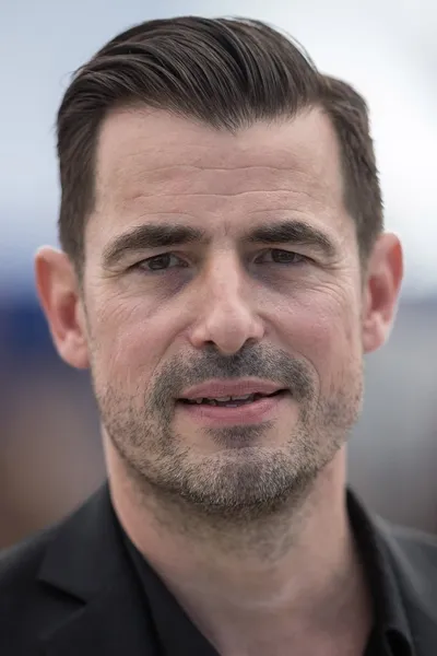 Claes Bang