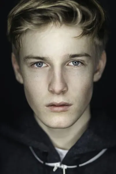 Louis Hofmann