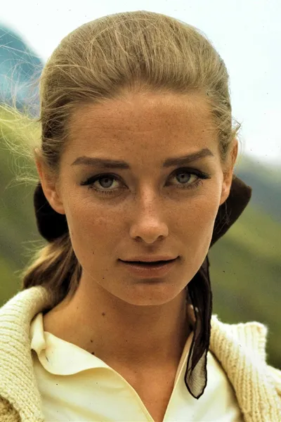 Tania Mallet