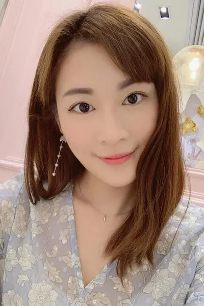 Chow Tsz-Ying