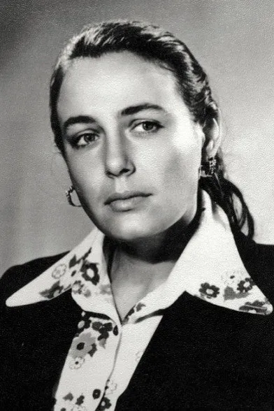 Nina Popova