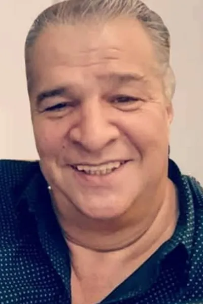 Eduardo Martínez