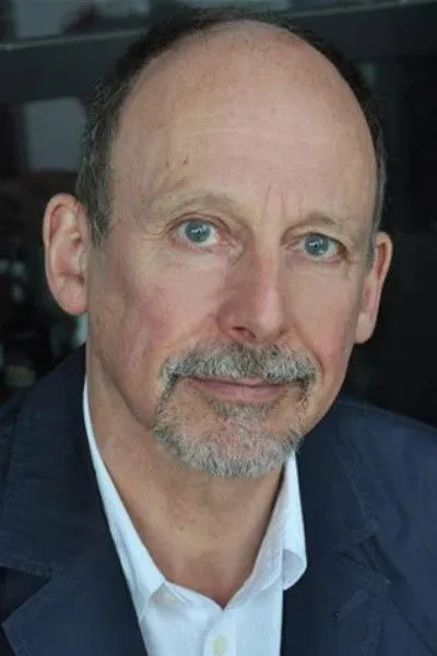 Simon Roberts