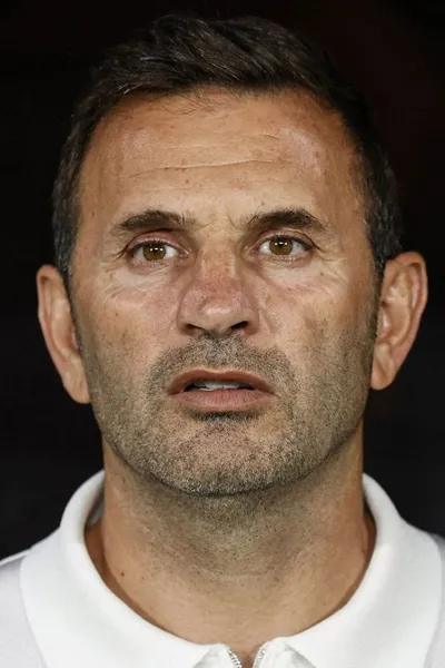 Okan Buruk