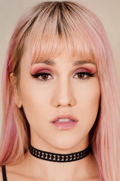 Lena Moon