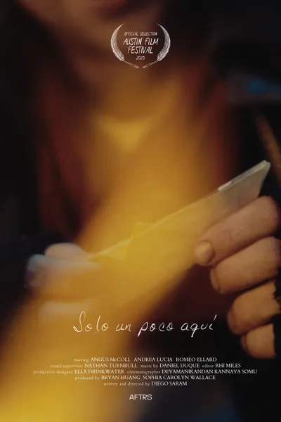 Solo un poco aquí