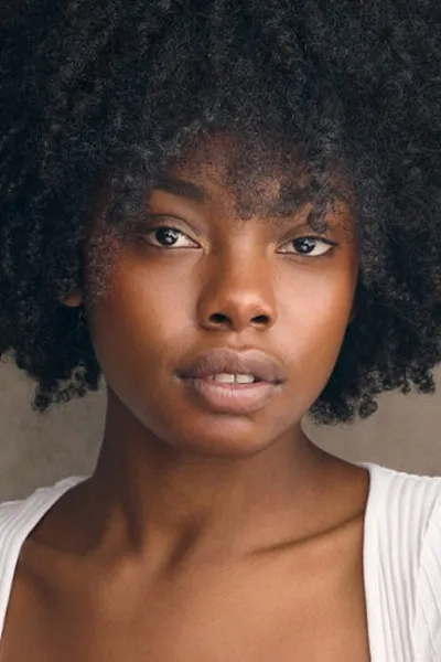 Jewelle Hutchinson