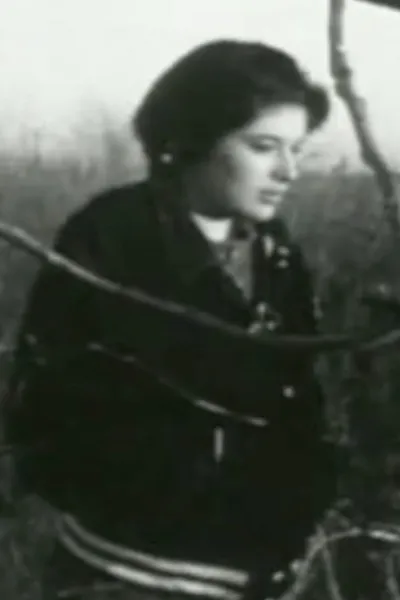Rita on the Ropes