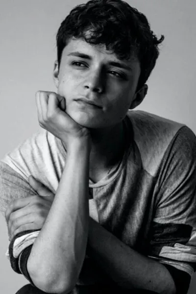 Lucas Jade Zumann