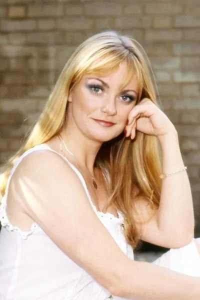 Georgina Moon