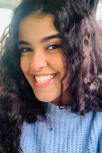 Nina Medeiros
