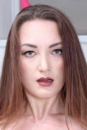 Julia Maze