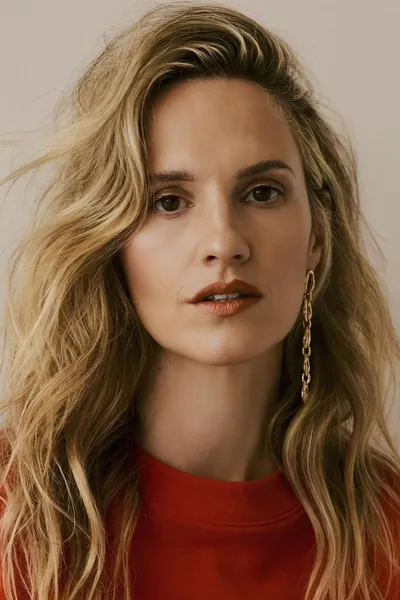 Ruth Bradley