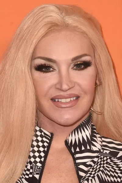 Kylie Sonique Love
